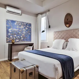 The Conica Deluxe Oda ve Kahvaltı